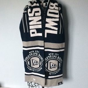 New Era Pinstripe Bowl Yankee Stadium Scarf NWOT